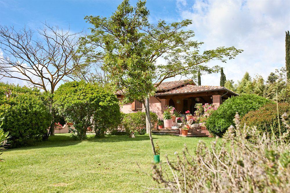 Agriturismo Da Lorena Marsiliana Eksteriør bilde