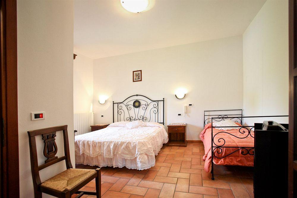 Agriturismo Da Lorena Marsiliana Eksteriør bilde