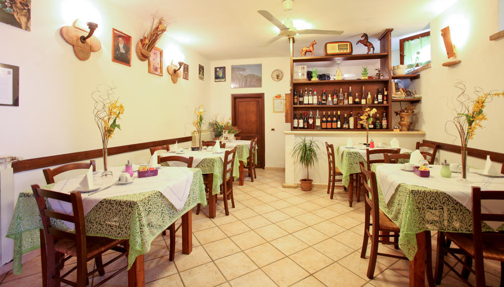 Agriturismo Da Lorena Marsiliana Eksteriør bilde